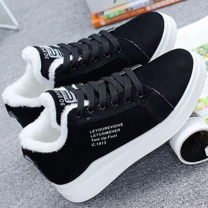 Winter Outdoor Women Shoes Warm Fur Plush Lady Casual Shoes Lace Up Fashion Sneakers Zapatillas Mujer Platform Snow Boots Mujer
