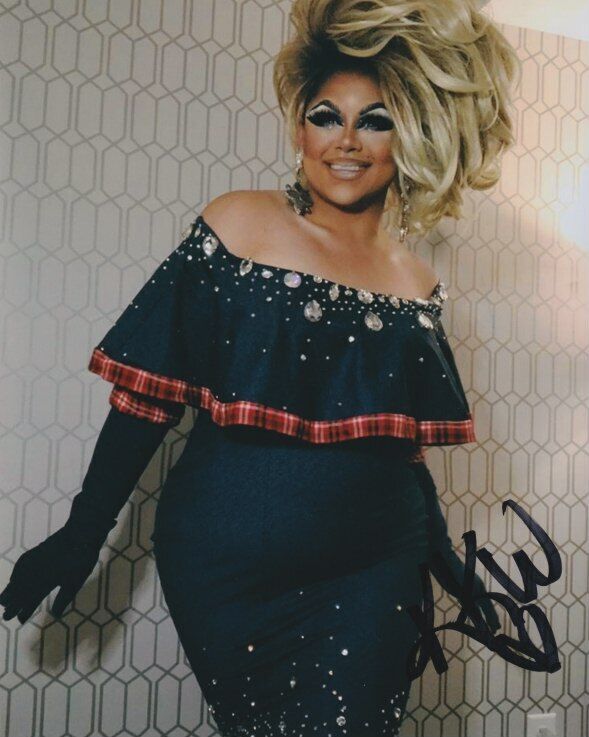 Kalorie Karbdashian Williams (RuPaul's Drag Race) signed 8x10 Photo Poster painting In-person