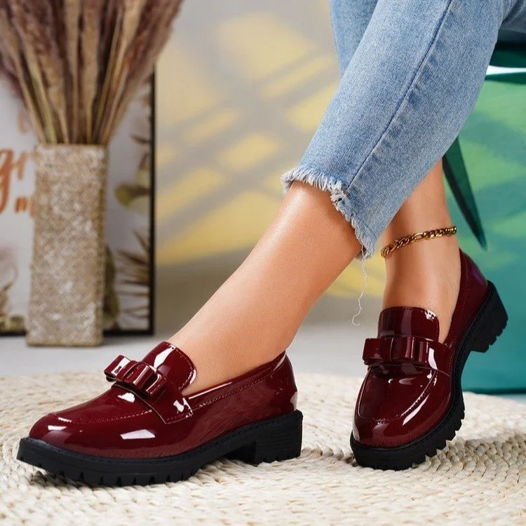 Yyvonne New Patent Leather Bright Eso And Retro Lefu Shoes Large-Size Fashion Casual Single Shoes
