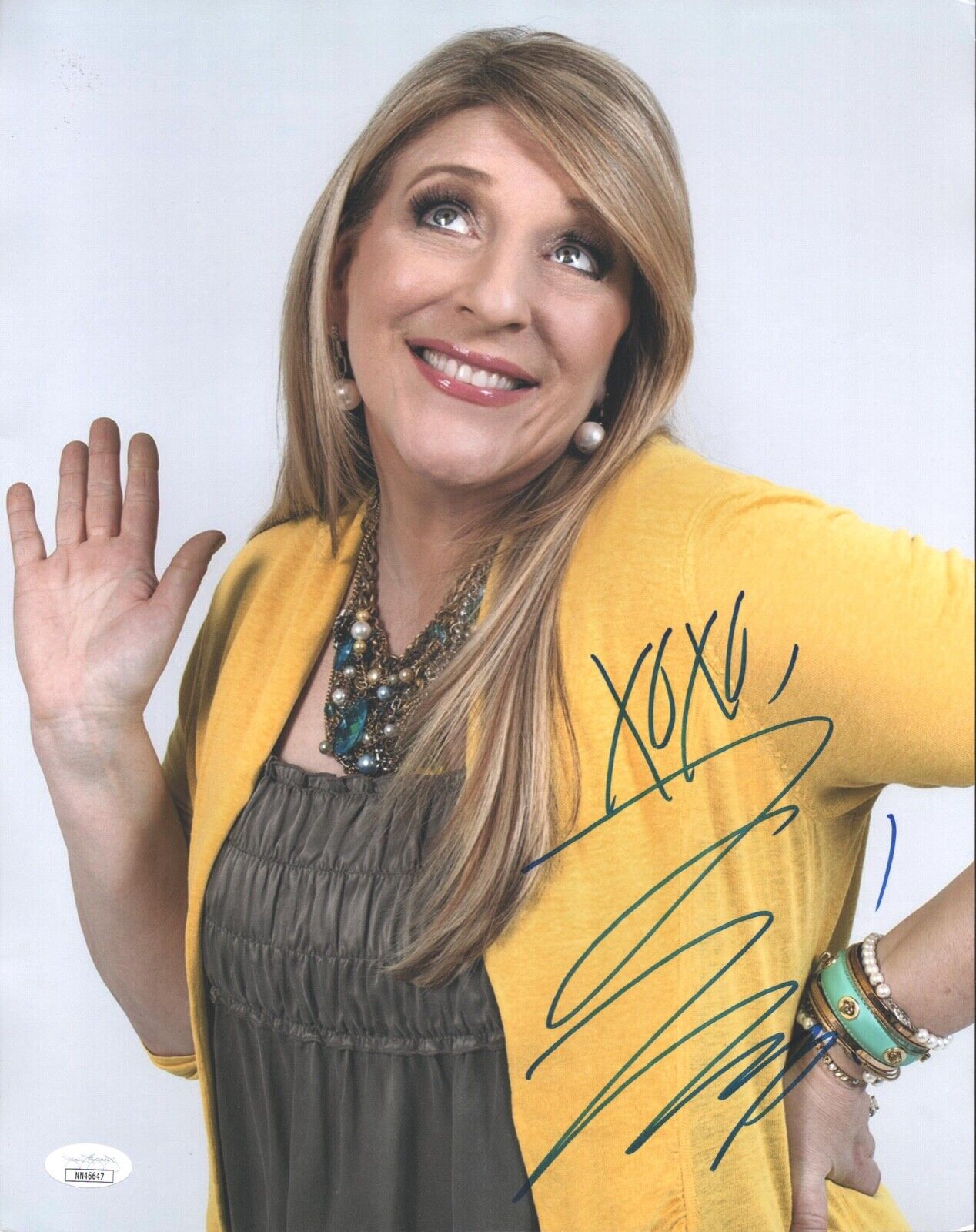 LISA LAMPANELLI Signed 11x14 IN PERSON Photo Poster painting Authentic Autograph JSA COA CERT