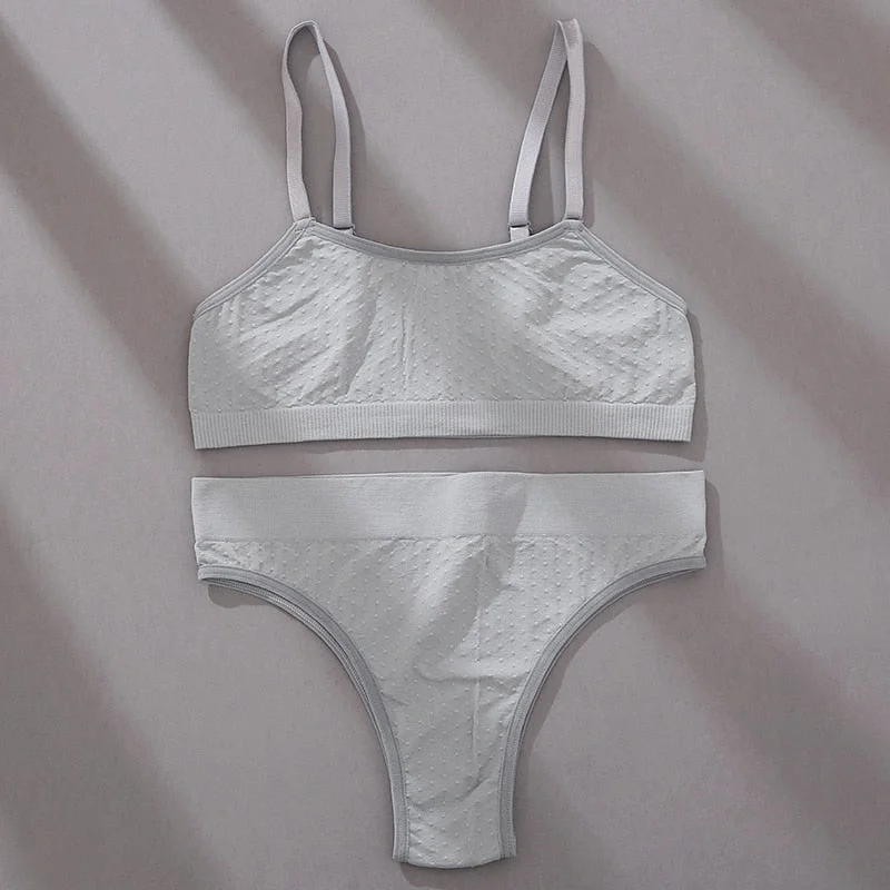 FINETOO 3D Dots Women Seamless Bra Set S-2XL Plus Size Underwear Suit Female Jacquard Bras Set Soft Tops and Brazilian Panties