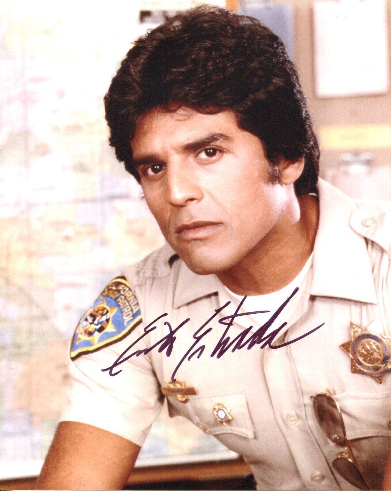 Actor Erik Estrada signed CHIPS 8x10 TV police drama Photo Poster painting IMAGE No2