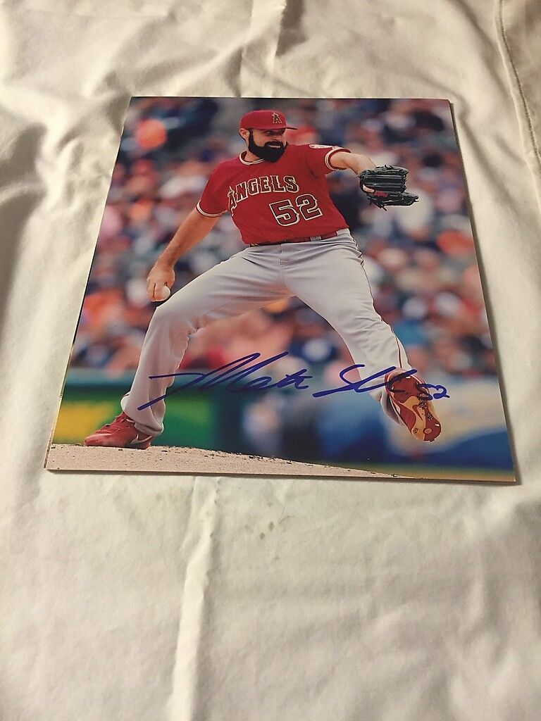 MATT SHOEMAKER LOS ANGELES ANGELS SIGNED AUTOGRAPHED 8X10 Photo Poster painting W/COA 3