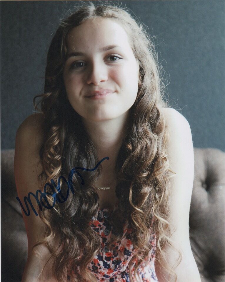 Maude Apatow Autographed Signed 8x10 Photo Poster painting COA B