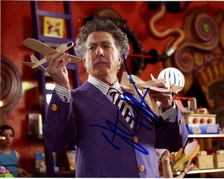 DUSTIN HOFFMAN signed MR. MAGORIUM'S WONDER EMPORIUM EDWARD Photo Poster painting