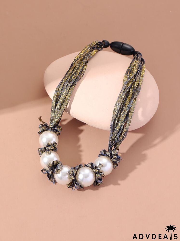 Faux Pearl Decor Necklace