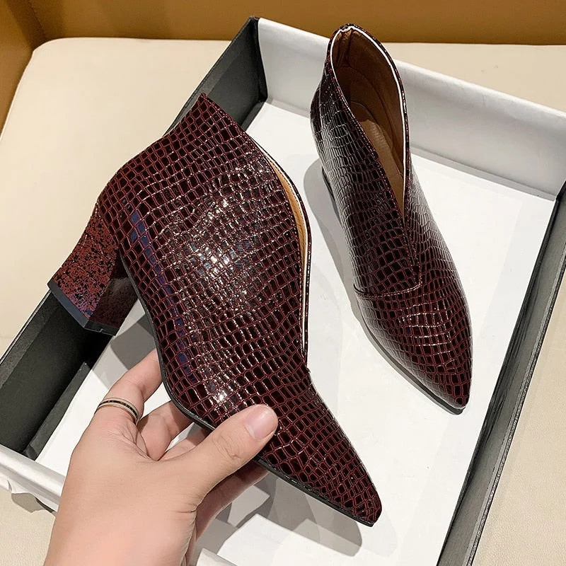 Pointy V-neck Patent-leather Single Women Shoes High Heels Spring Versatile Retro Chunky Single Shoes Zapatos De Mujer Black