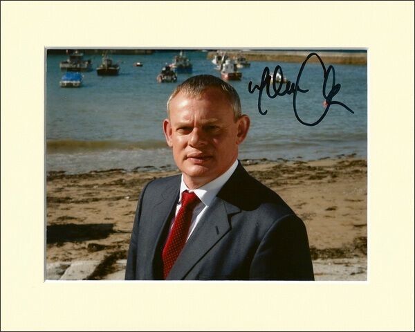 MARTIN CLUNES DOC MARTIN PP MOUNTED 8X10 SIGNED AUTOGRAPH Photo Poster painting