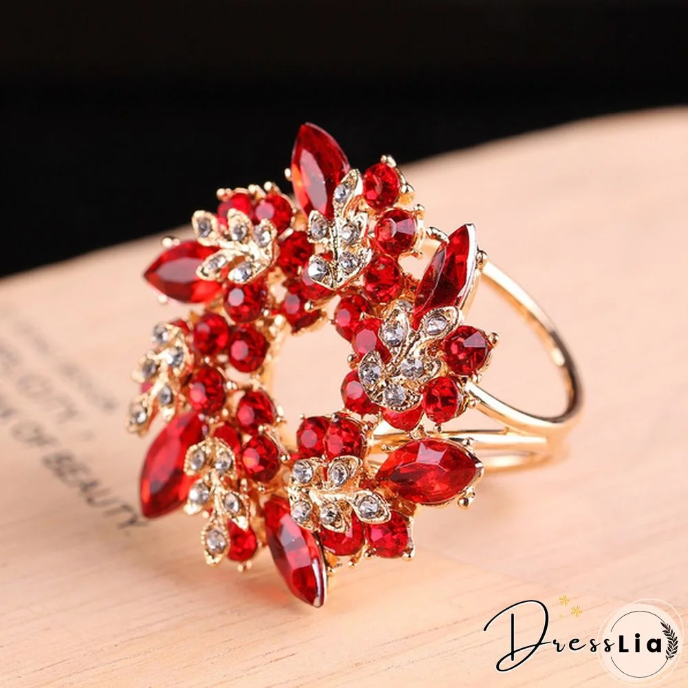 1 Pc Korean Fashion Copper Hollow Wreath Three-ring Silk Scarf Buckle Pearl Shawl Buckle Alloy High-grade Brooch