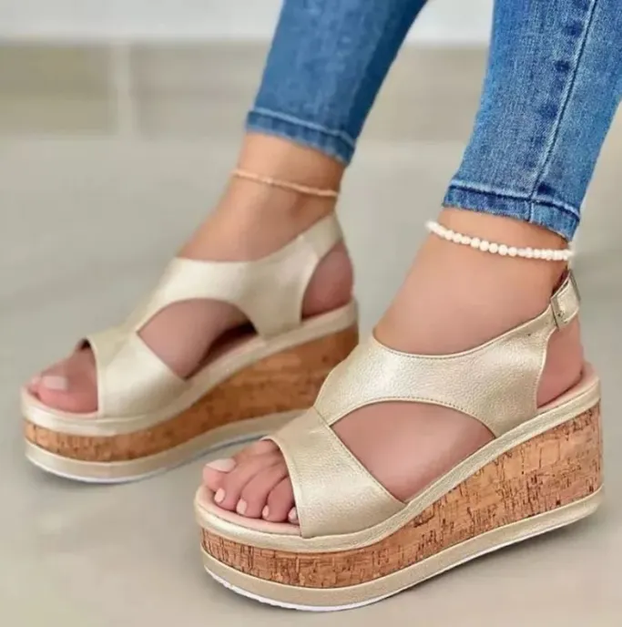 Qengg New Women's Sandals Fish Mouth Buckle Solid Color Wedge Flats Thick Sole Comfortable Casual Beach Shoes Plus Size Sandalia Nuvem
