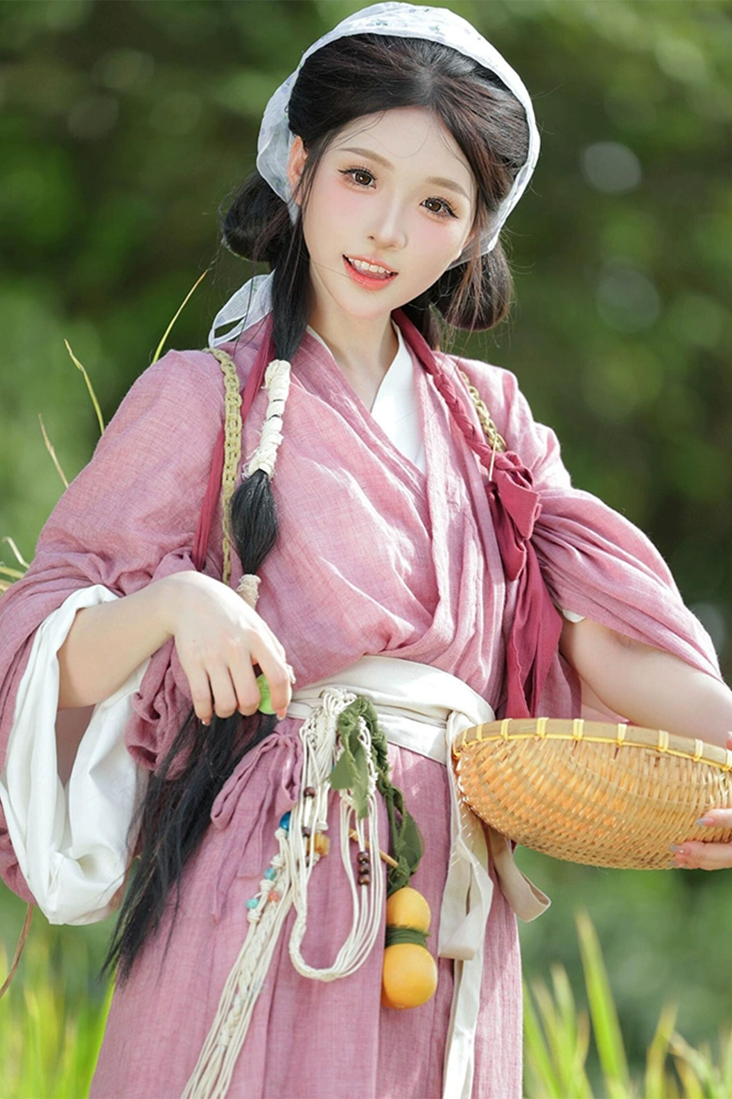 Wei Jin dynasty hanfu Cloudborne  hanfu dress with white ruqun - suyingshang 素影裳 Stupa Stones