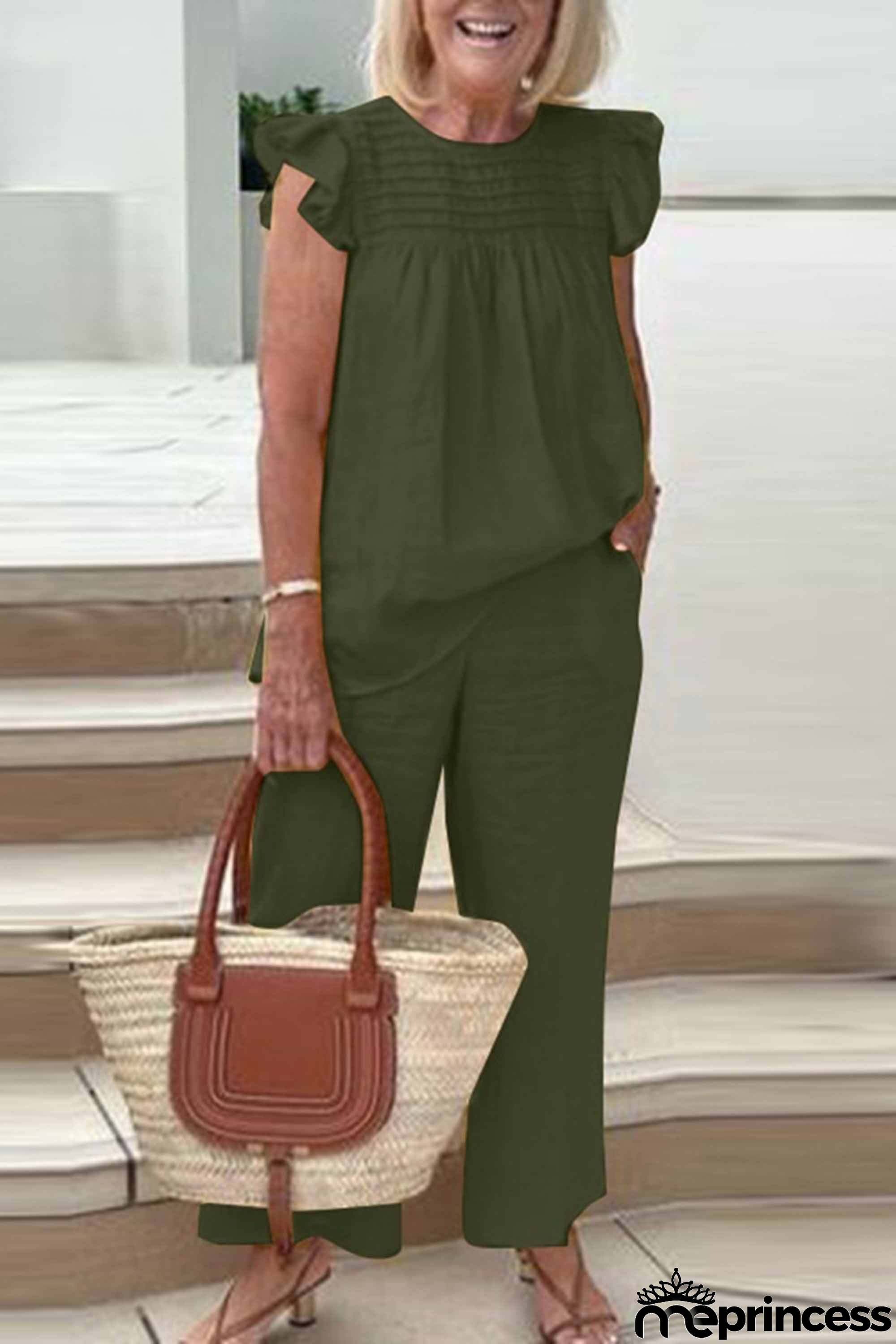 Simple and breathable Shirt