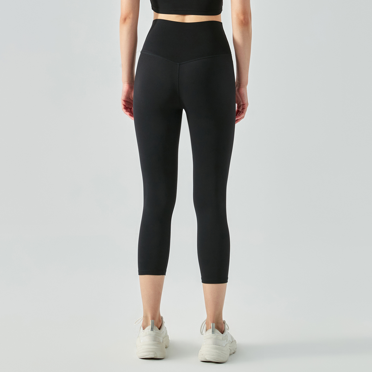 Different types of no front seam slim fit freely stretchable fitness squat proof not see through comfy workout sports gym capri online shopping on Hergymclothing Black