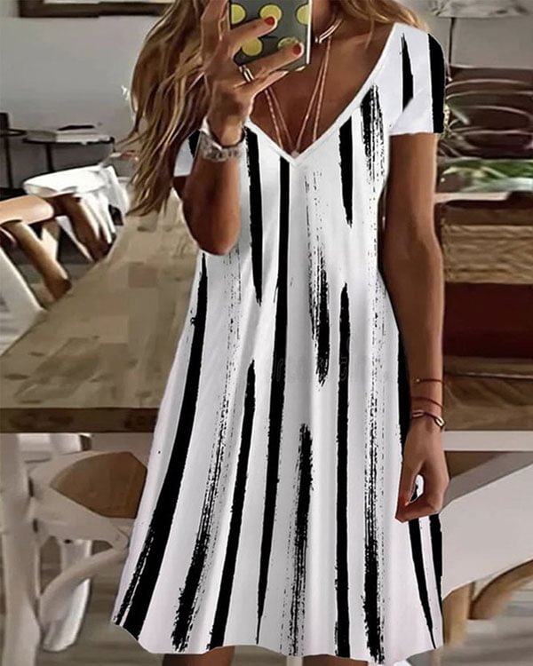 Casual Vertical Stripe Short Sleeve Dress