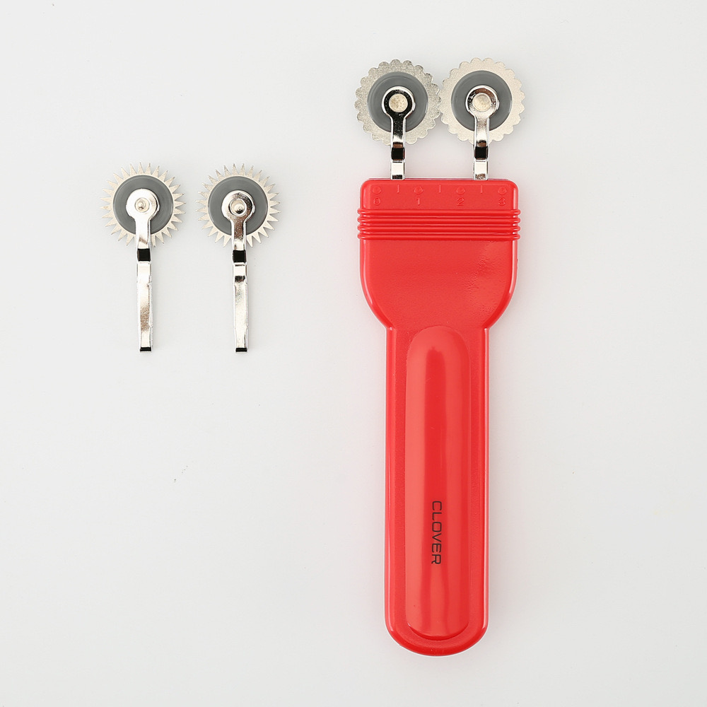 Clover Double Tracing Wheel 4 In 1