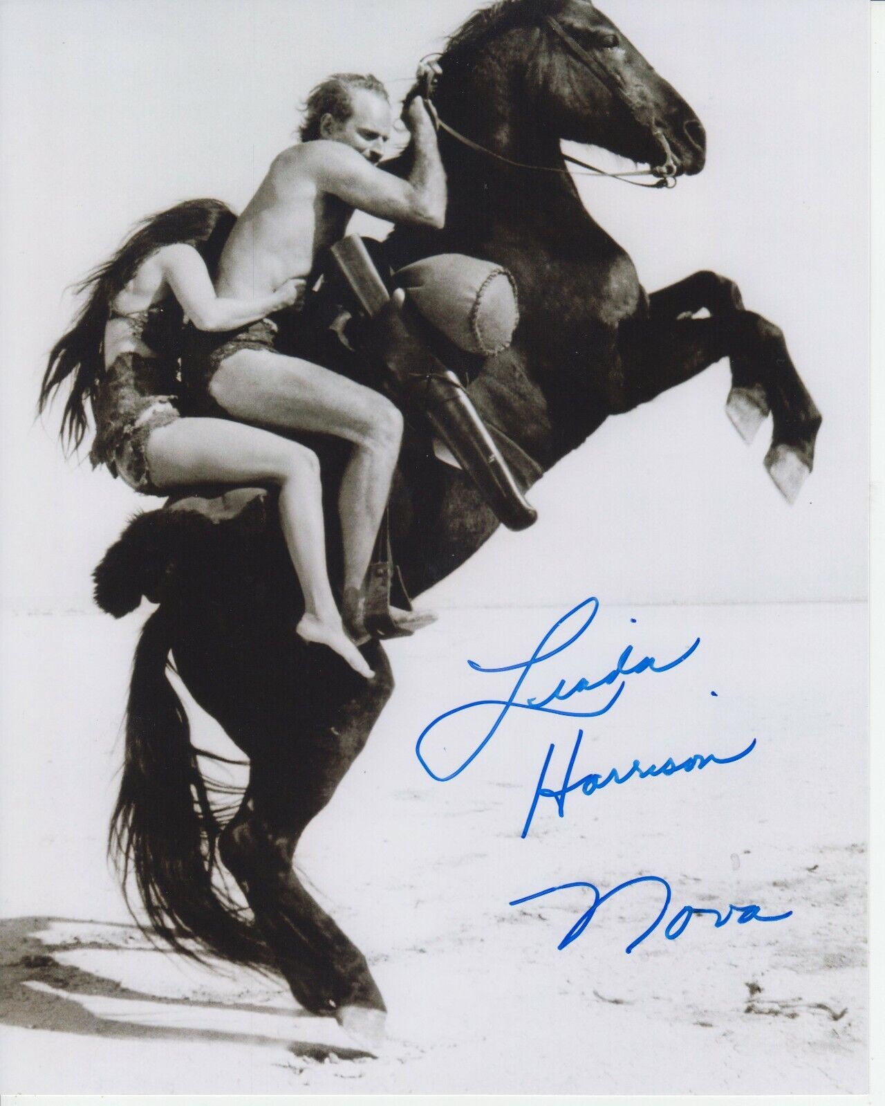 Linda Harrison (Planet Of The Apes) #2 8x10 Signed Photo Poster painting w/ COA -