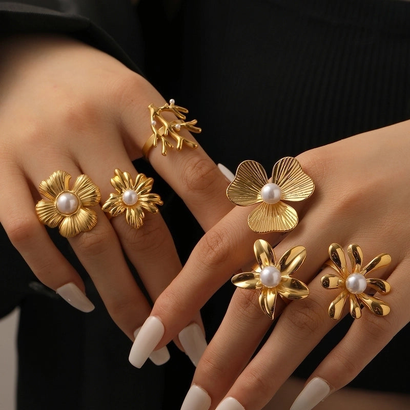 Elegant Flower 304 Stainless Steel Pearl Inlay Open Rings