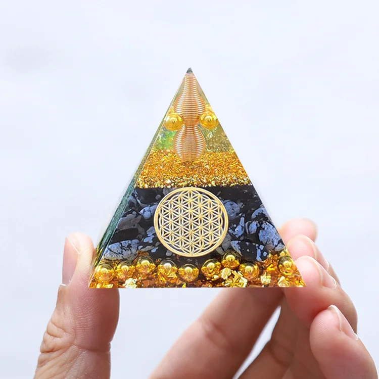 Orgonite Pyramid Amethyst Peridot Healing Crystal Energy Orgone Crafts (F)