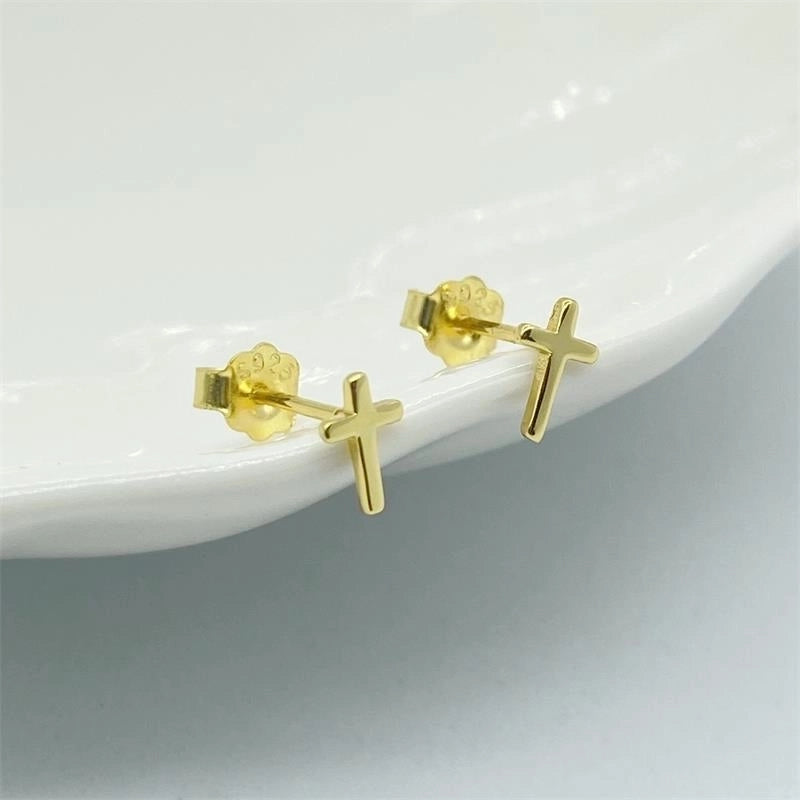 1 Pair 925 Sterling Silver Cross Ear Studs