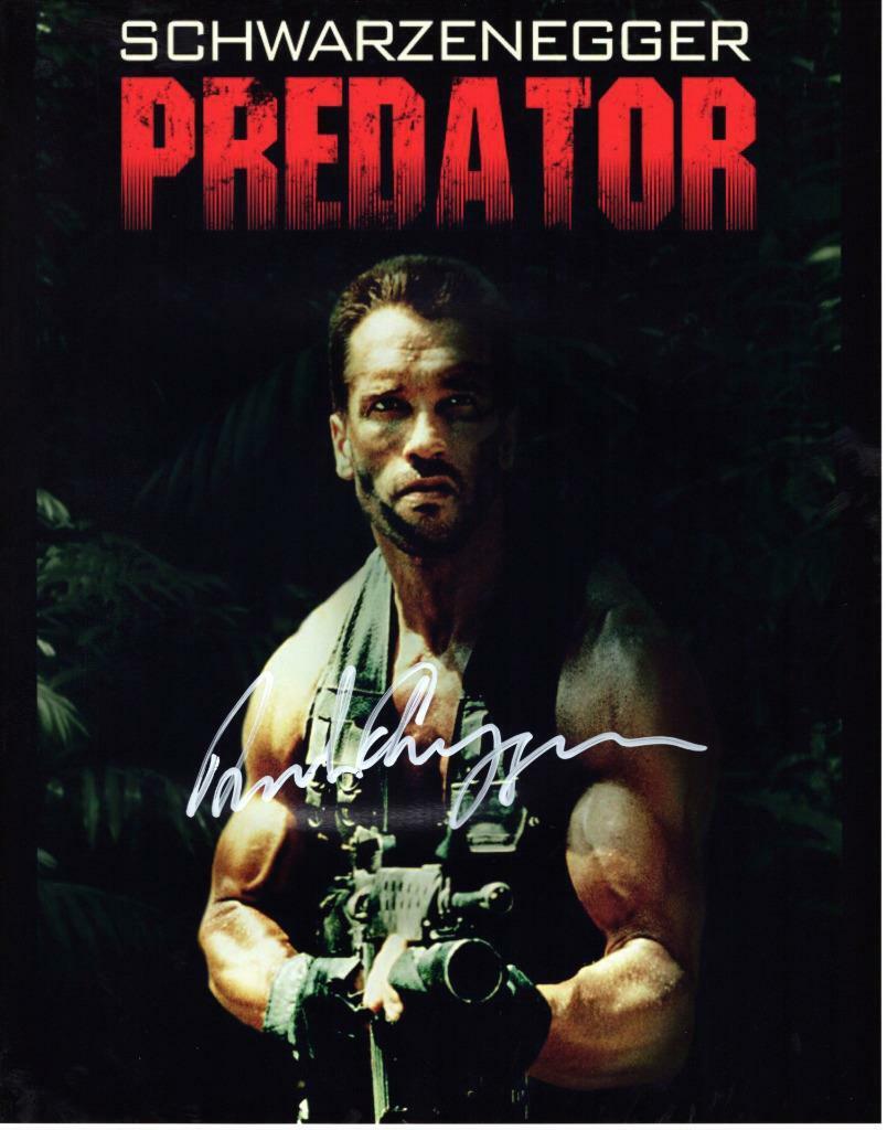 ARNOLD SCWARZENEGGER autographed 11x14 Photo Poster painting Really nice signed Photo Poster painting and COA