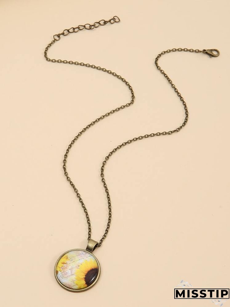 Flower Print Round Pendant Necklace