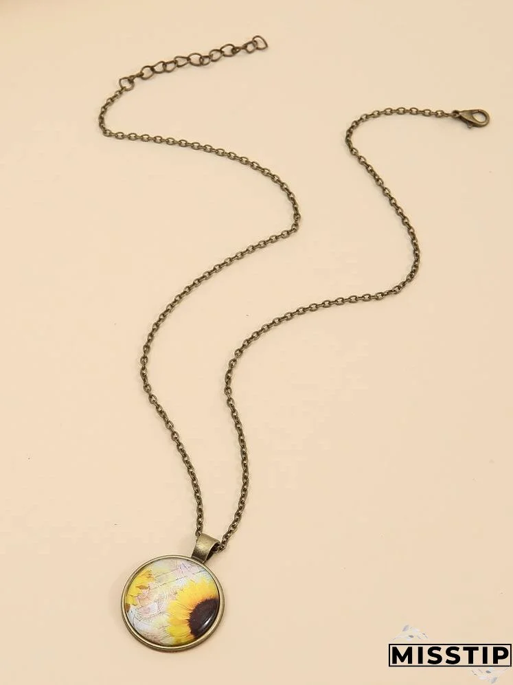 Flower Print Round Pendant Necklace