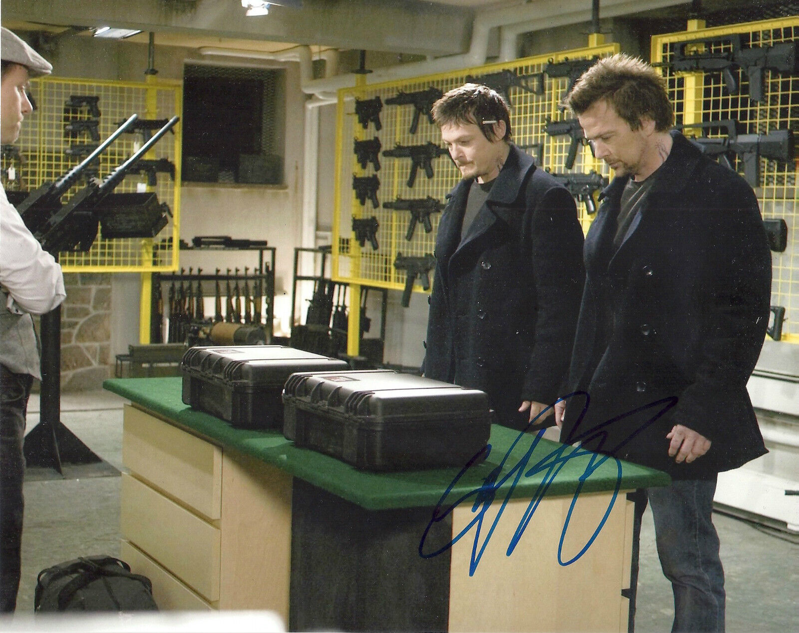 SEAN PATRICK FLANERY 'THE BOONDOCK SAINTS' CONNER SIGNED 8X10 PICTURE *COA 3