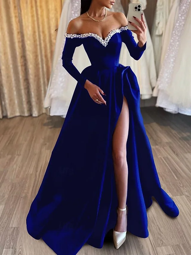 Designer Long Black A-line Lace Sleeveless Prom Dress With Slit