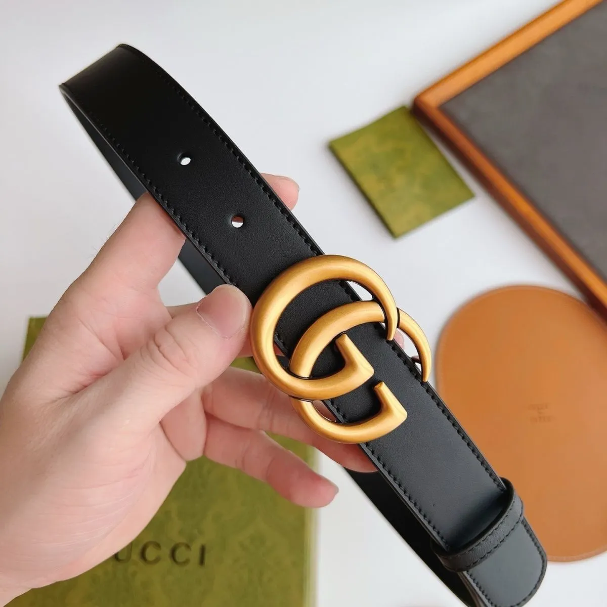 Korean Style Men and Women Genuine Leather New Fashion Letter Belt Simple Versatile Decorative Ins Belt for Skirts and Jeans