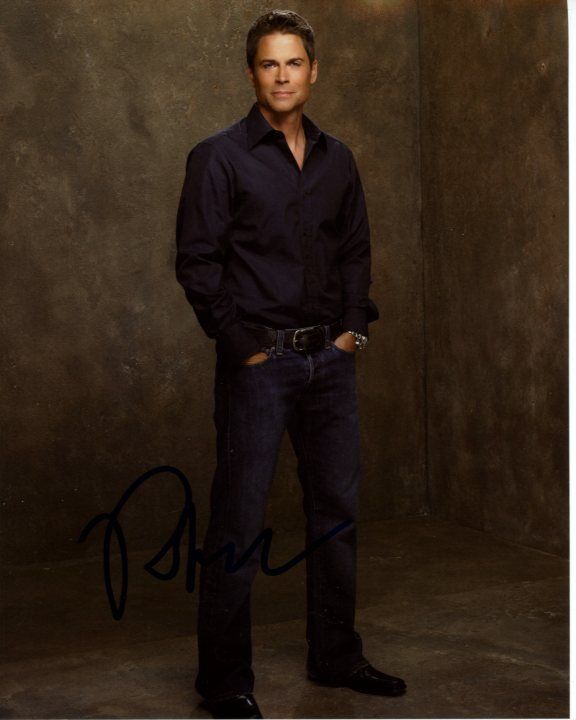 ROB LOWE signed autographed BROTHERS & SISTERS ROBERT MCCALLISTER Photo Poster painting