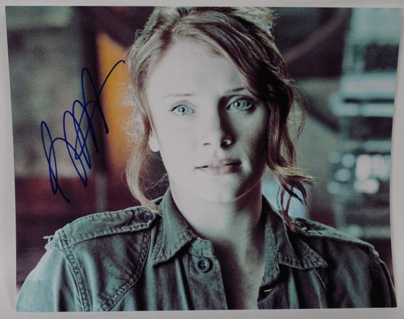 Bryce Dallas Howard Signed Autographed Terminator