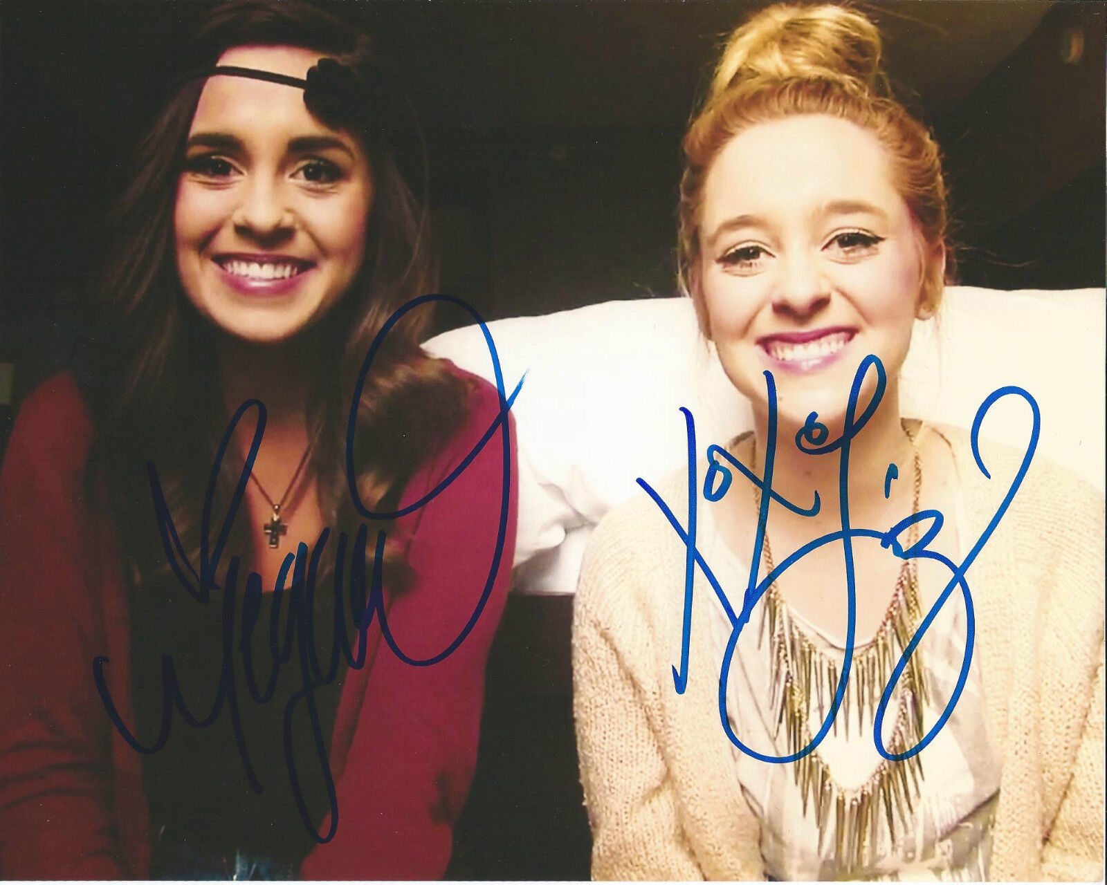 TWIN SINGERS MEGAN AND LIZ DUAL SIGNED 8x10 Photo Poster painting W/COA MACE SISTERS BAD FOR ME