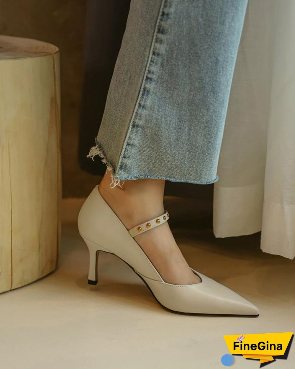 Solid Pointed-toe Shallow Mouth High Heels