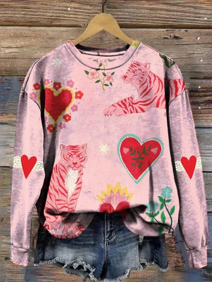Women's Leopard Long Sleeve Crewneck Sweatshirt.