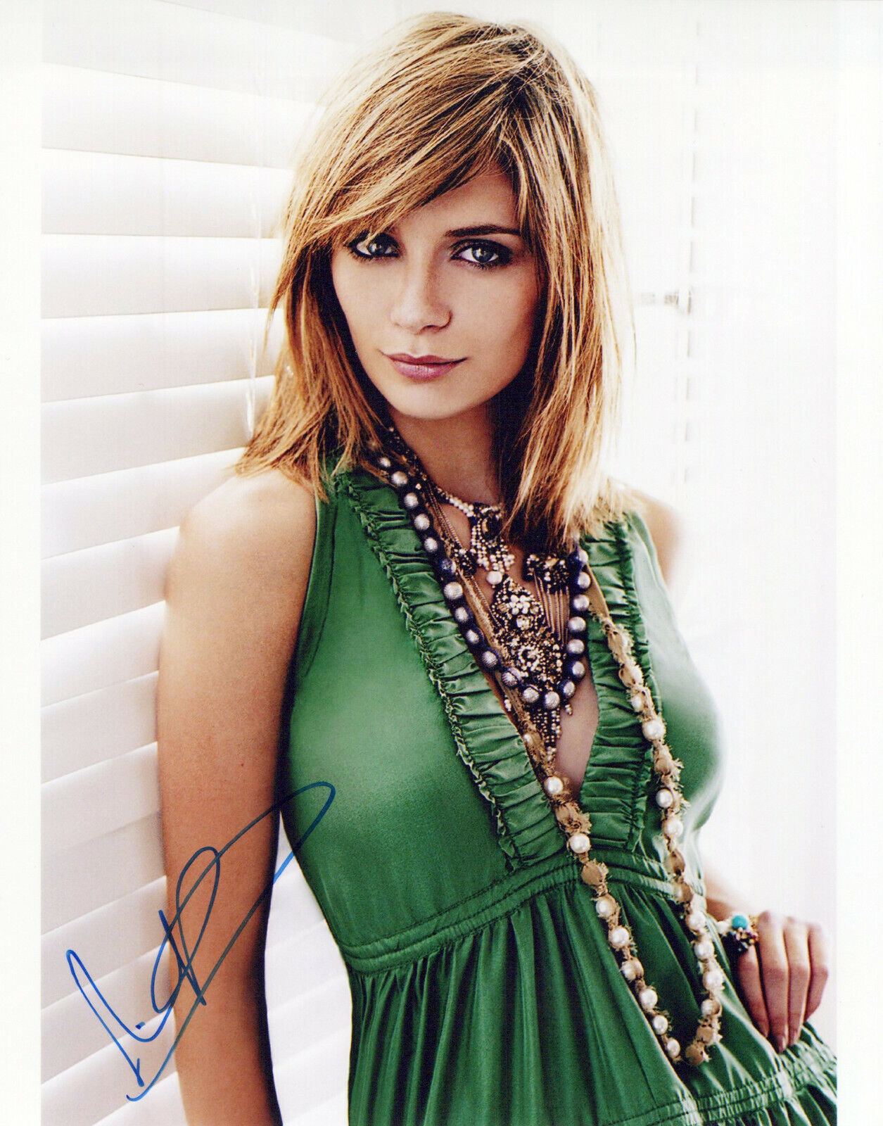 Mischa Barton glamour shot autographed Photo Poster painting signed 8x10 #1