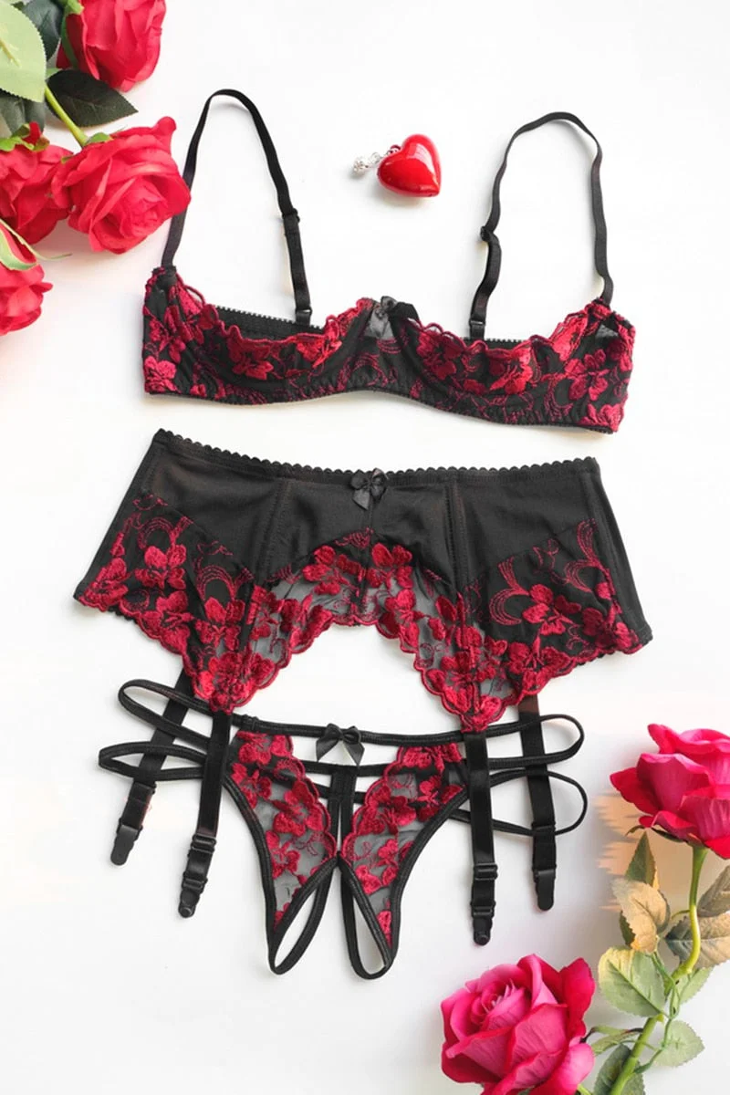 Lovers' Underwear Lace Seductive Women Hollow Out Chest Ultra-thin Underwire Bra Panty Garter Lingerie Set Intimate Clothes