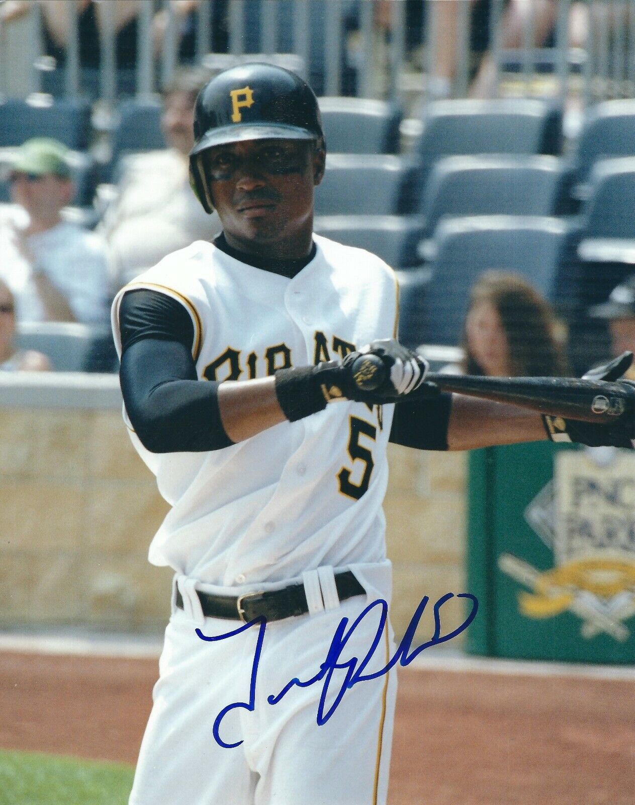 Signed 8x10 TIKE REDMAN Pittsburgh Pirates Autographed Photo Poster painting - COA