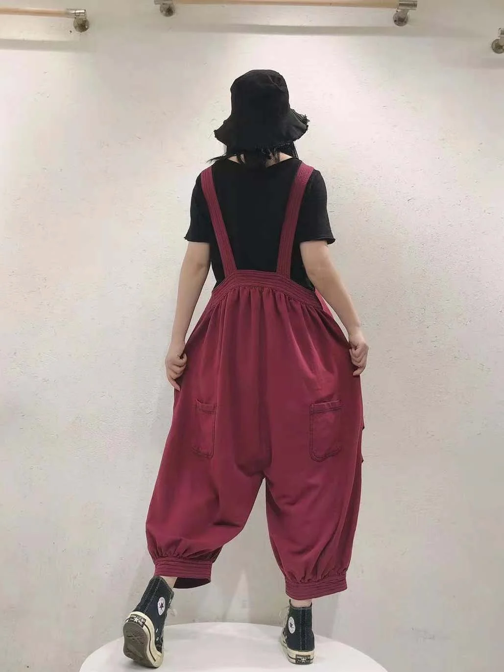 Women Half Sleeve V-neck Solid Color Dress