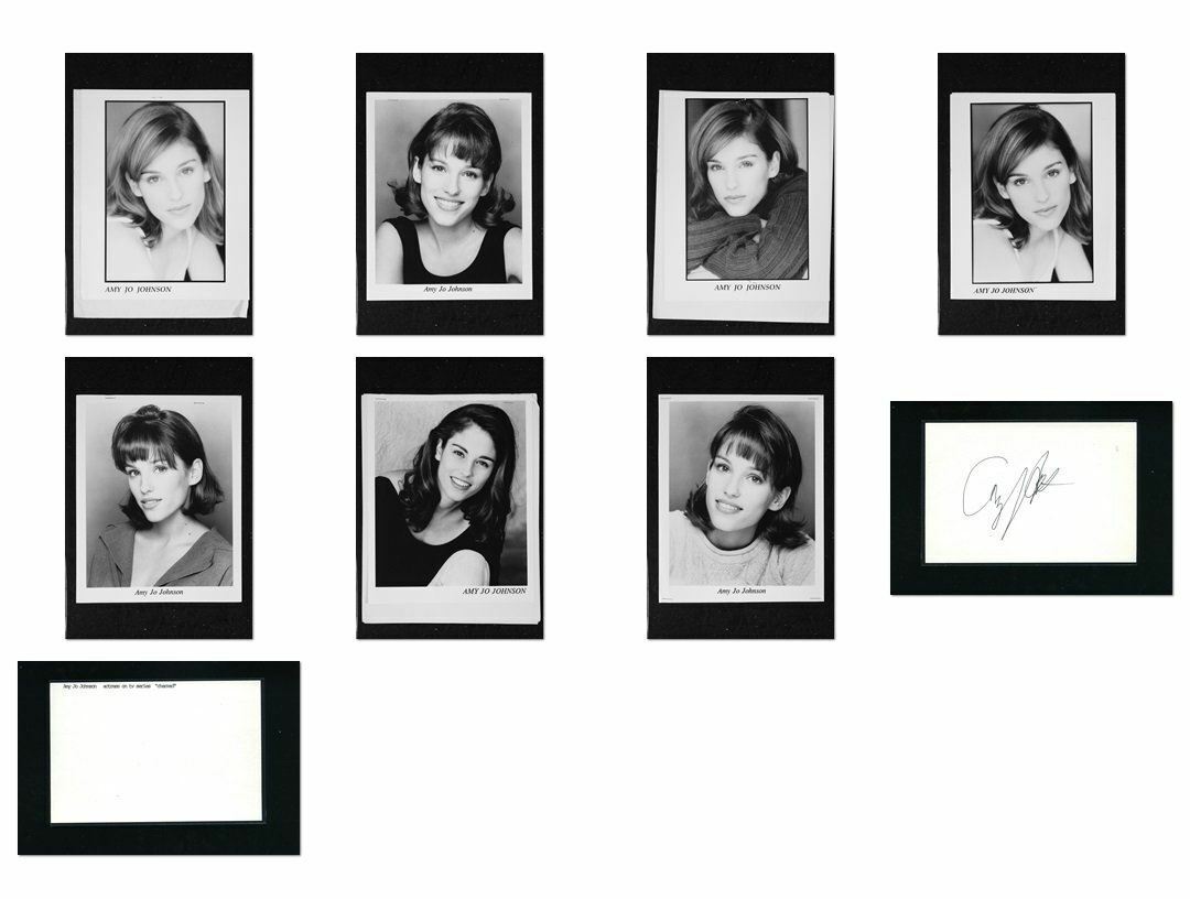 Amy Jo Johnson - Signed Autograph and Headshot Photo Poster painting set - Power Rangers