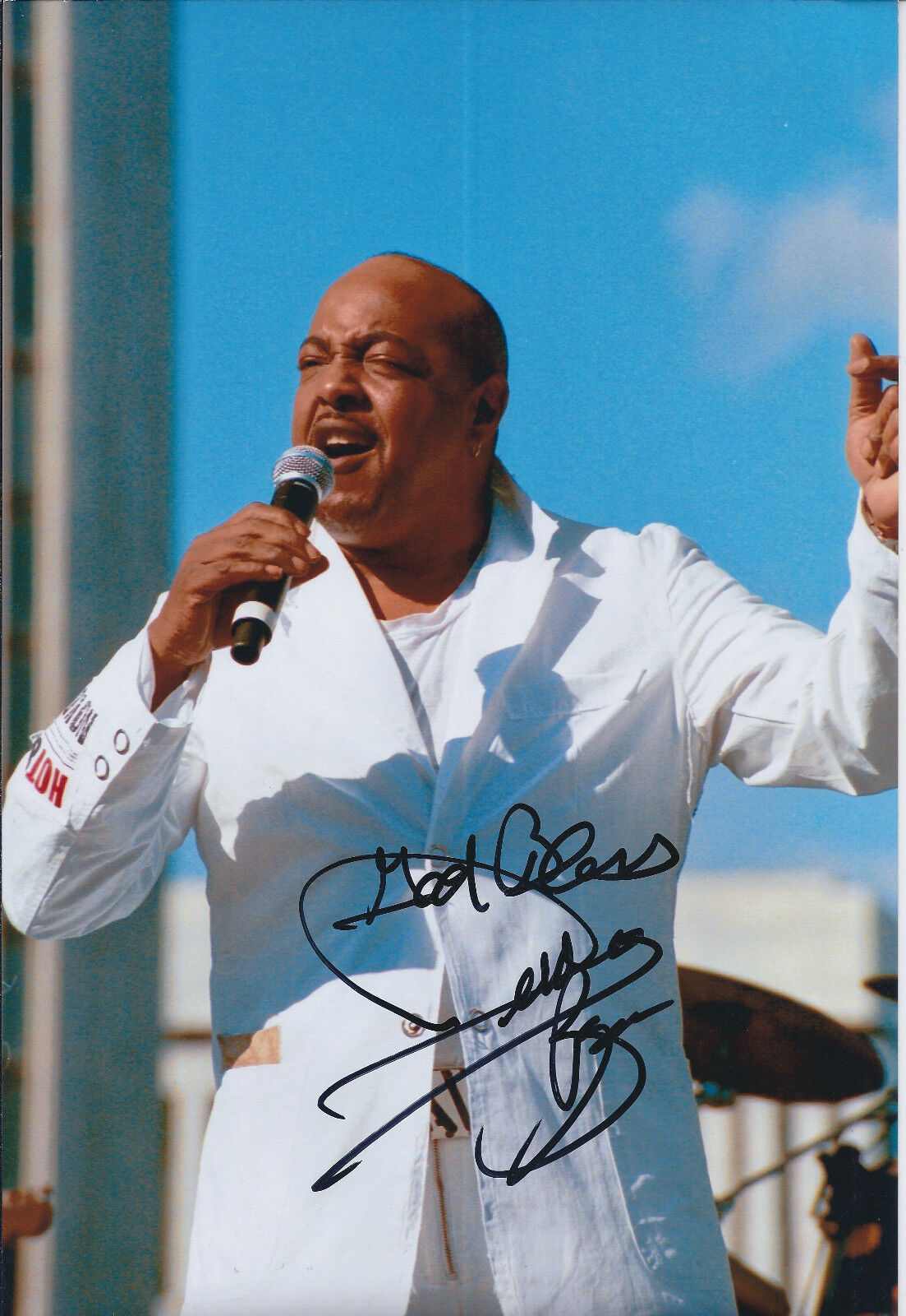 Peabo BRYSON SIGNED 12x8 Autograph Photo Poster painting AFTAL COA R&B Soul Singer Songwriter