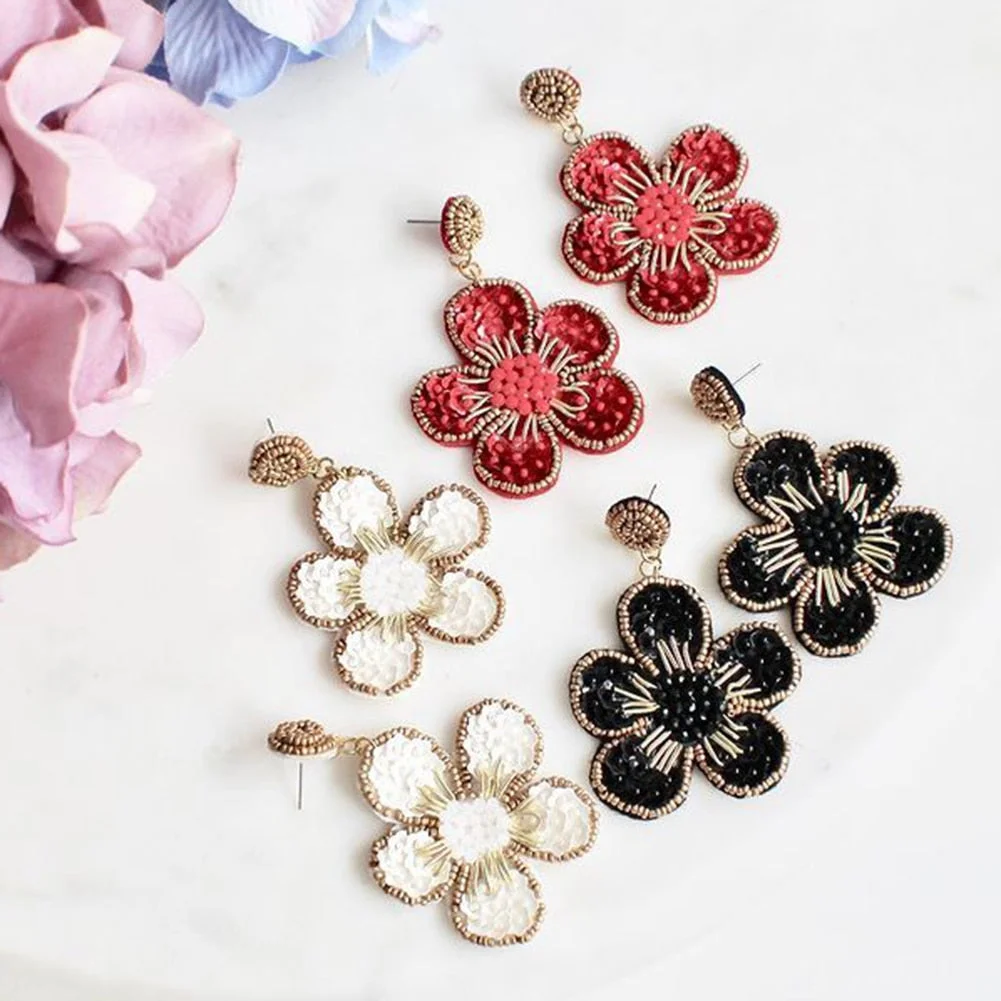 Dvacaman INS Fashion Green Color Beaded Cactus Drop Earrings for Women Boho Weave Rattan Cactus Round Earrings Statement Jewelry