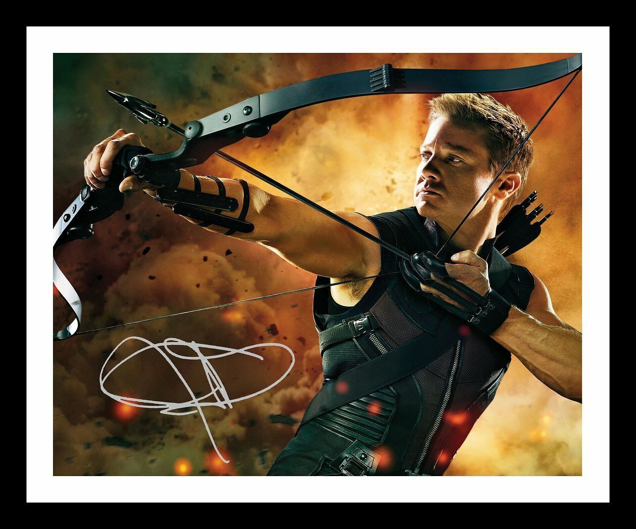 Jeremy Renner - Hawkeye - The Avengers Signed & Framed Photo Poster painting