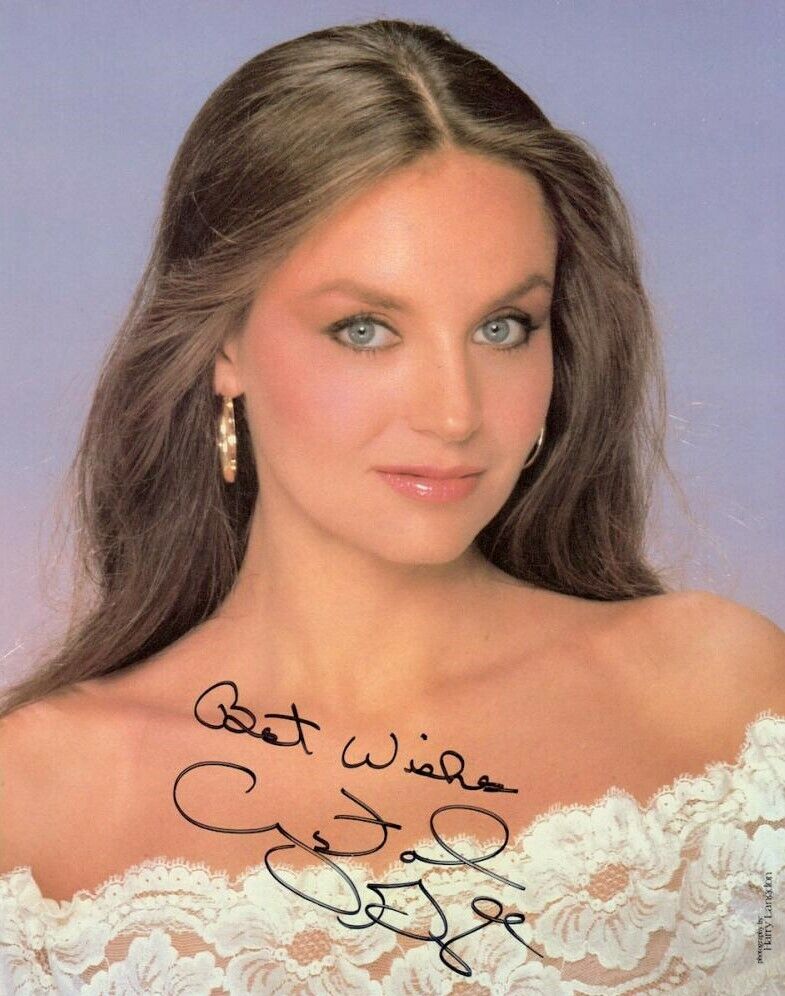 CRYSTAL GAYLE Signed Photo Poster paintinggraph - American Pop / Country Singer - reprint