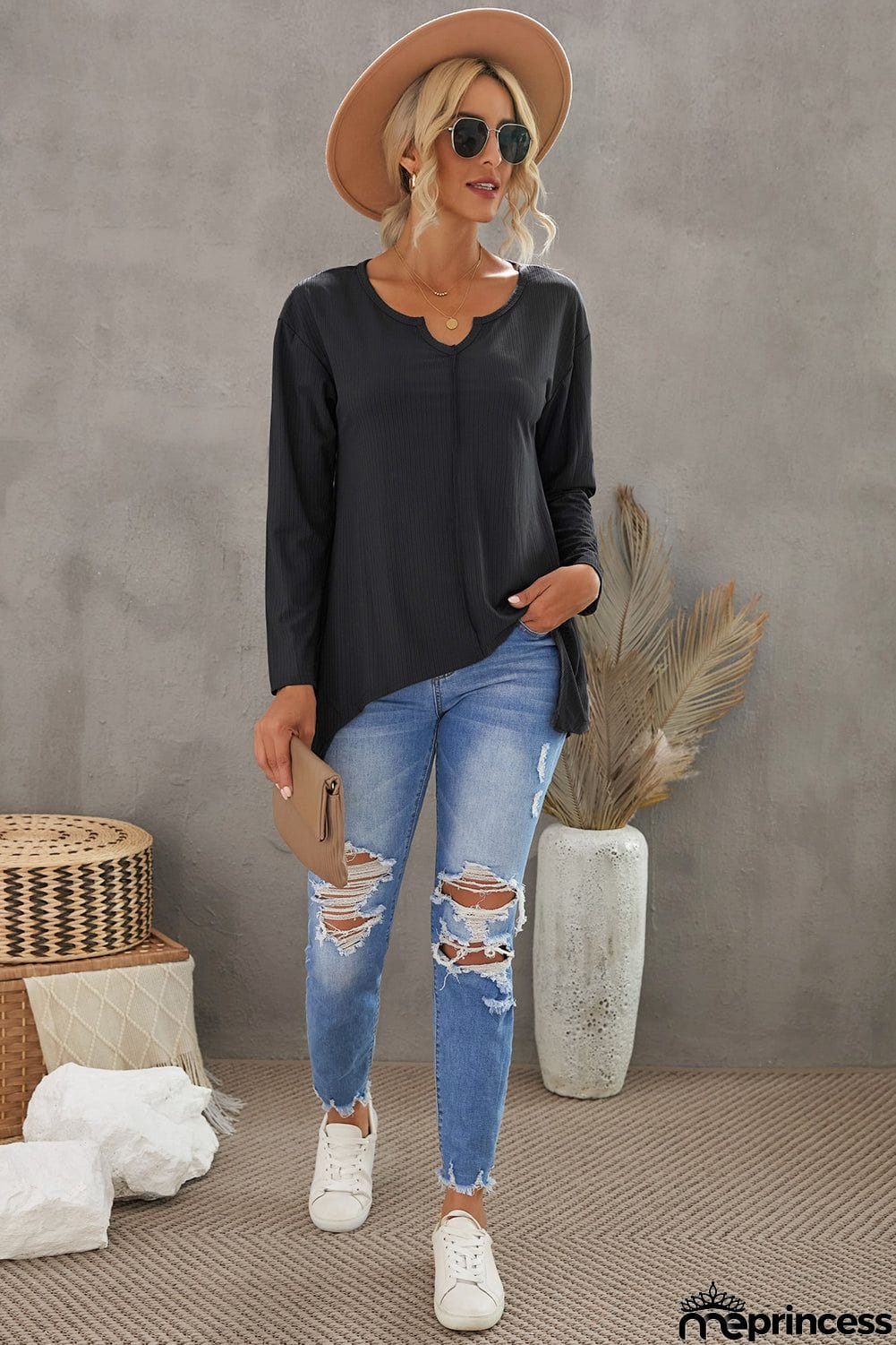 Asymmetric Hemline Long Sleeve Top