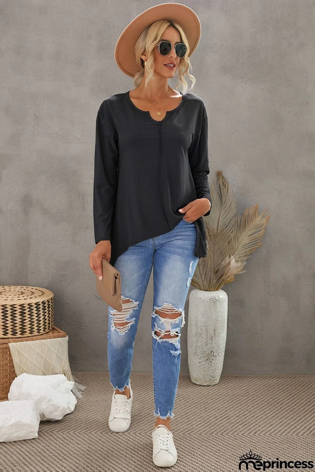 Asymmetric Hemline Long Sleeve Top