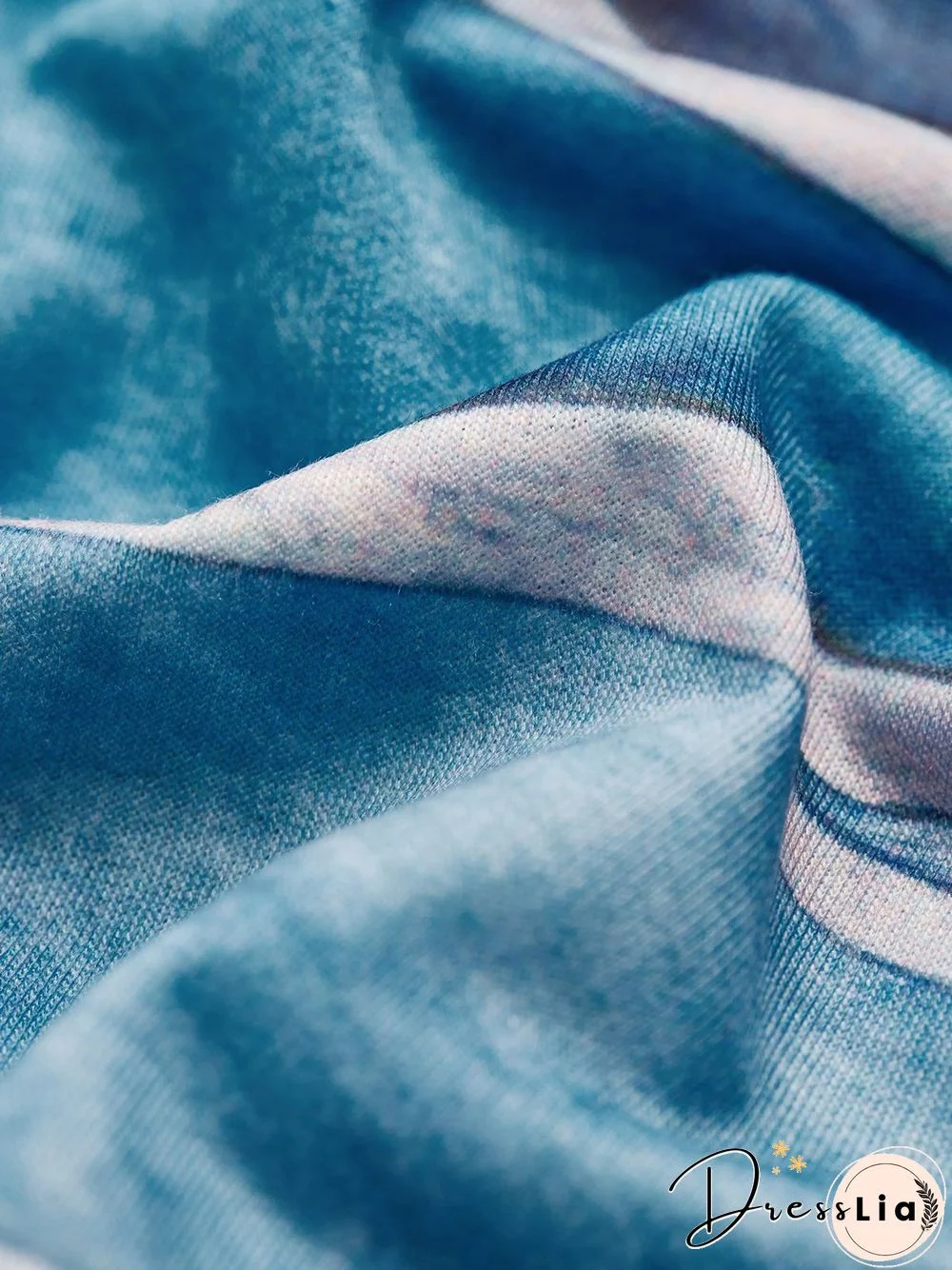 Women Casual Long Sleeve Abstract Wave Printed Crew Neck Sweatshirts