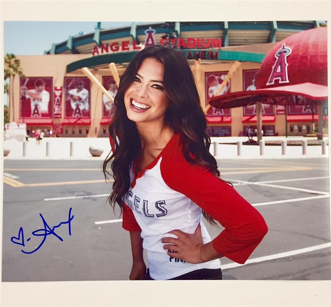 LA Kings & Angels TV Host ALEX CURRY Autograph Signed 8x10 Photo Poster painting #3 w/ Proof Pic