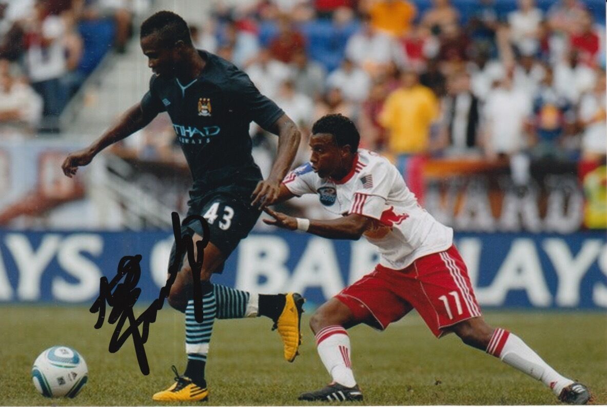 MANCHESTER CITY HAND SIGNED ALEX NIMELY 6X4 Photo Poster painting 1.