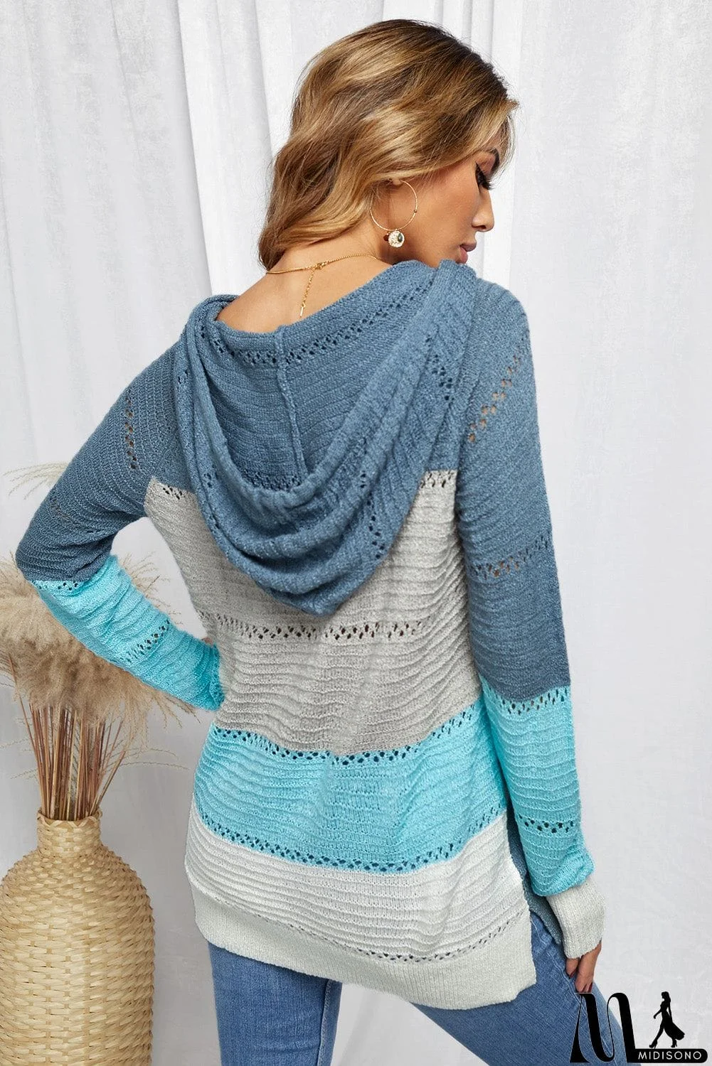 MidiSono - Classic Beach Bonfire Knitted Hoodie