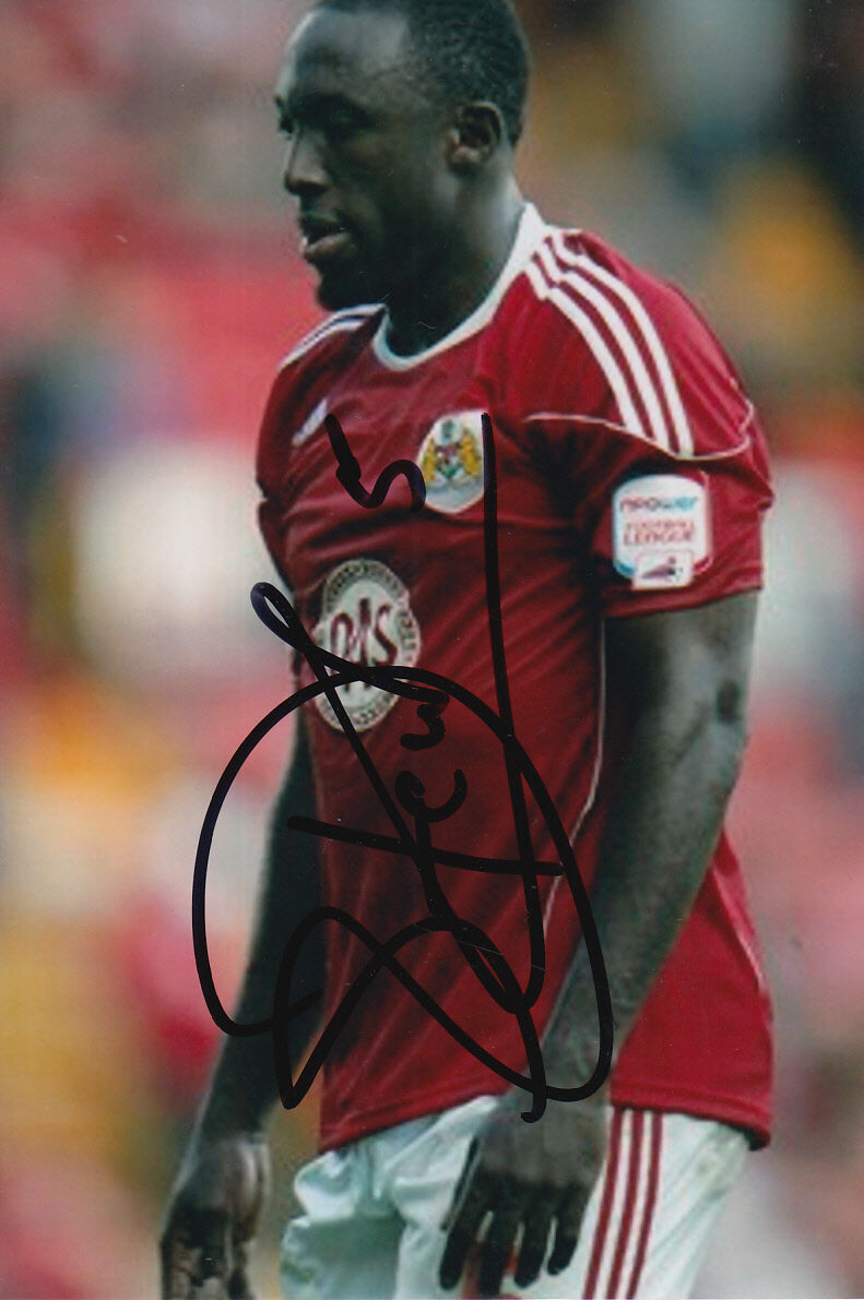 BRISTOL CITY HAND SIGNED DAMION STEWART 6X4 Photo Poster painting.